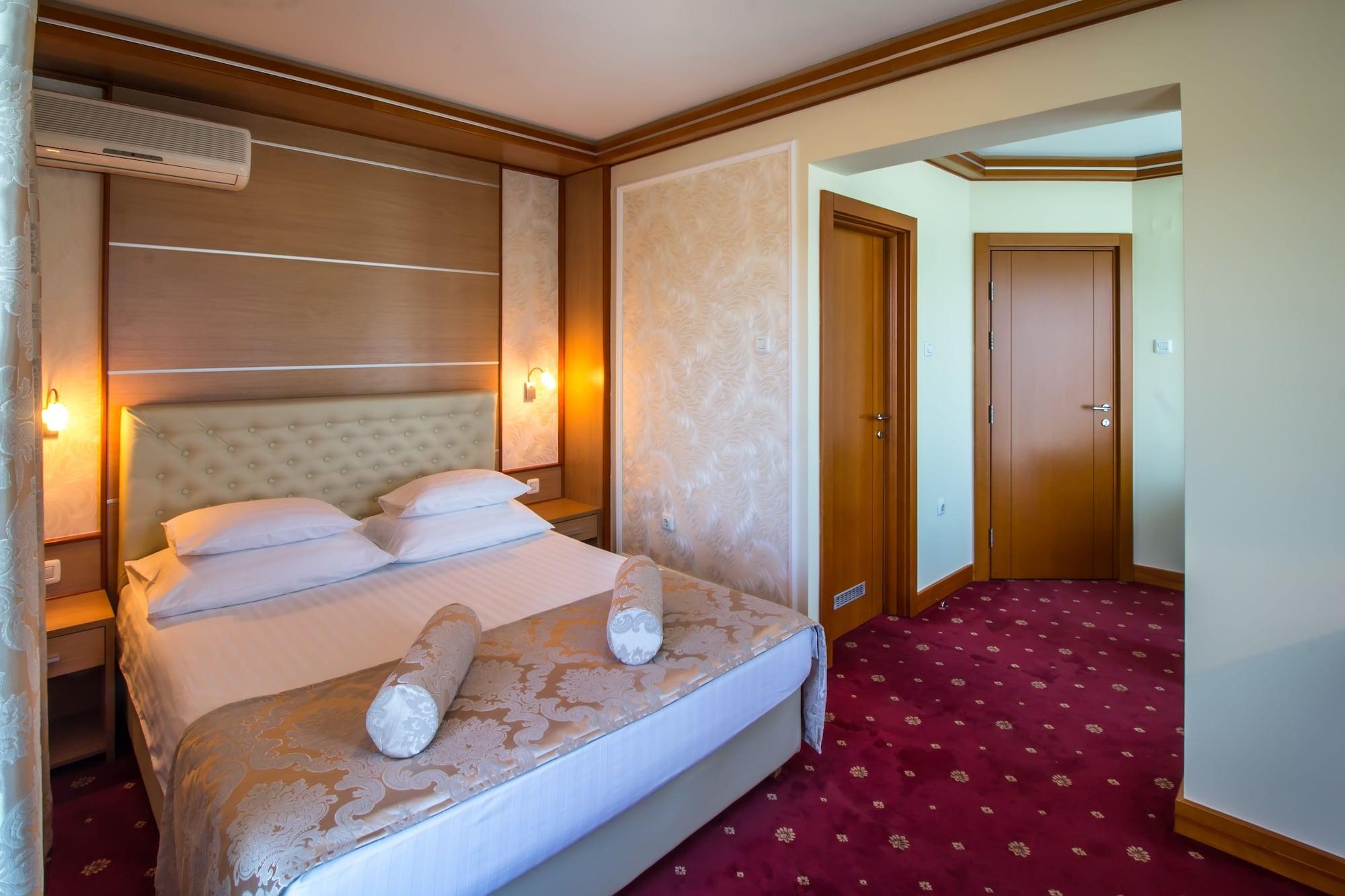 Hotel Cezar Banja Luka Exterior photo